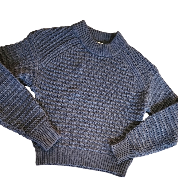 🎁Universal Threads Gray Knit sweater - Picture 3 of 6
